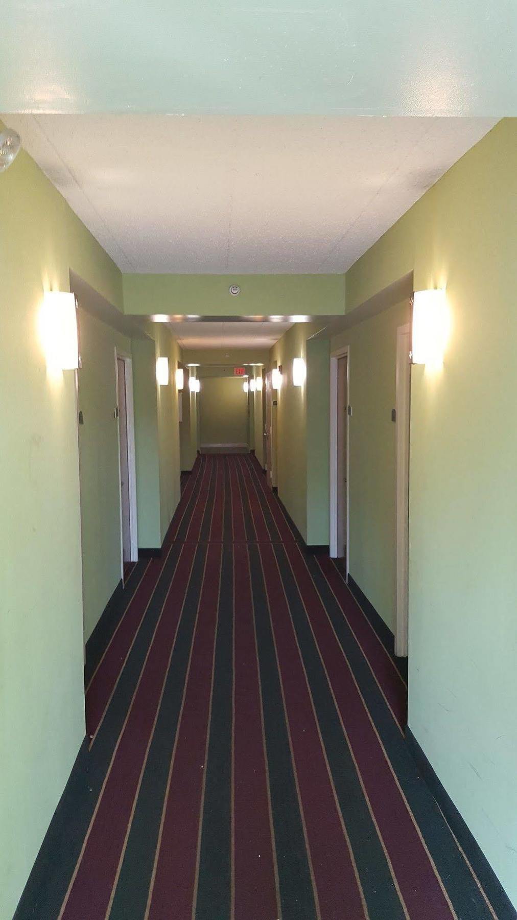 Northeast Garden Inn Laurel Exterior foto